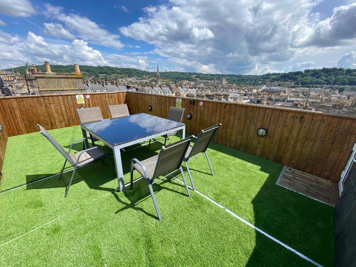 Bath Roof Terrace Apartment, City Centre, Sleeps Up To 8 المظهر الخارجي الصورة
