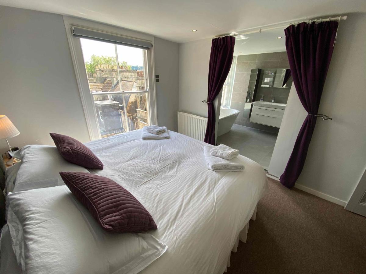 Bath Roof Terrace Apartment, City Centre, Sleeps Up To 8 المظهر الخارجي الصورة